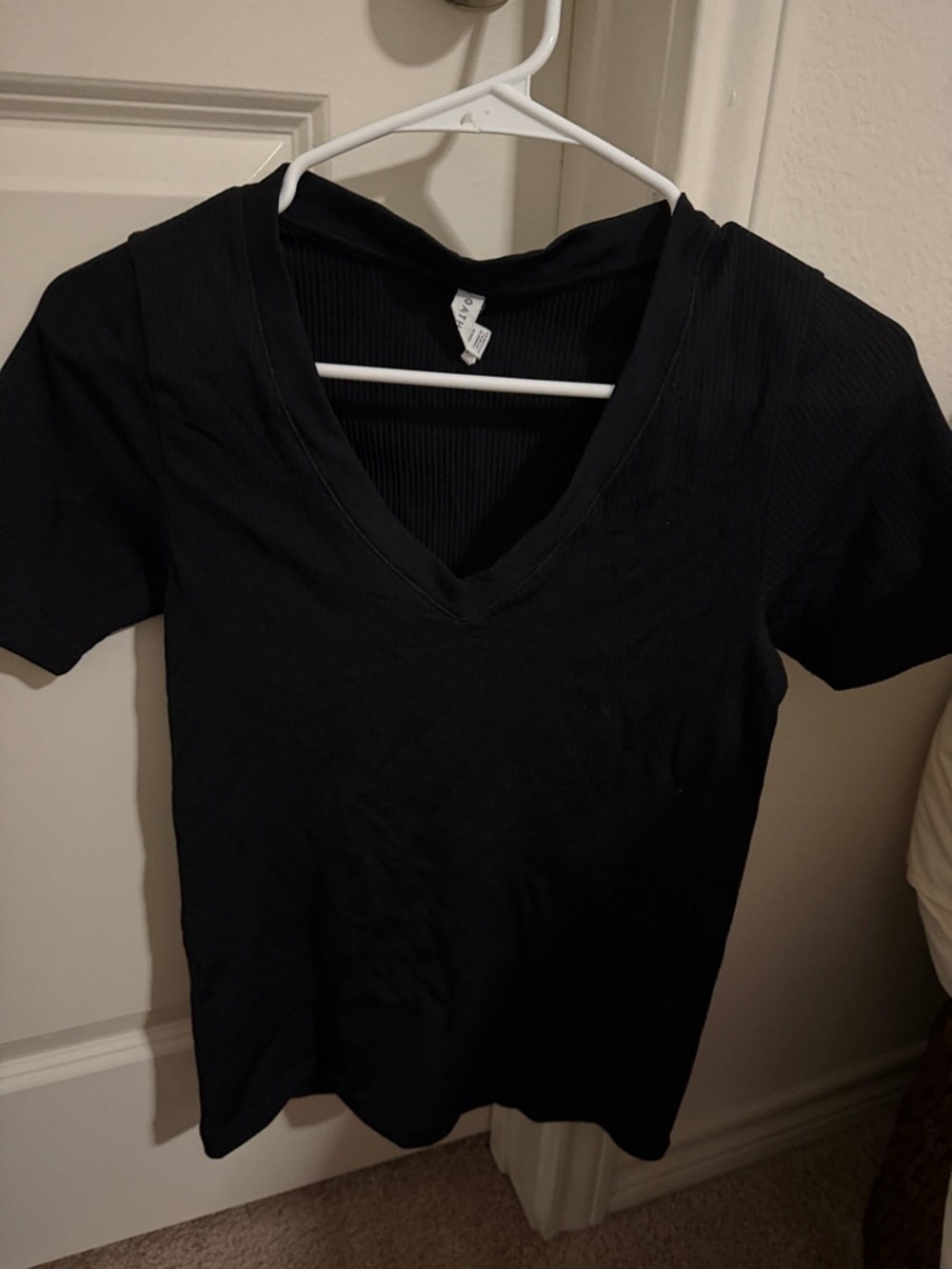 Athleta Ribbed Black V-Neck Short Sleeve Tee